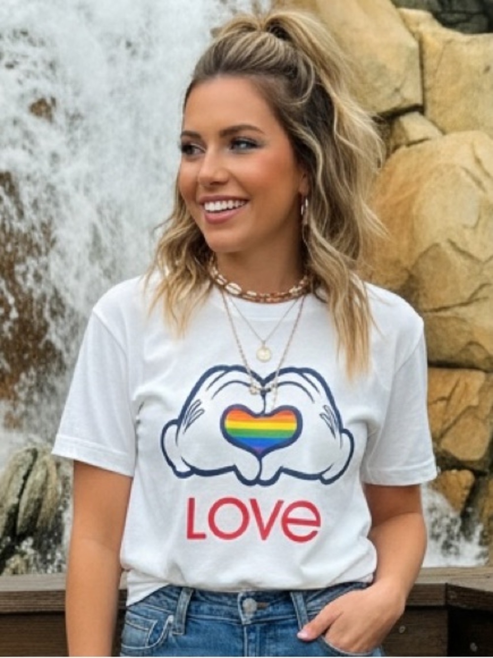 Disney Rainbow Collection Mickey Hands Love Graphic Tee Size Large LGBTQ Pride